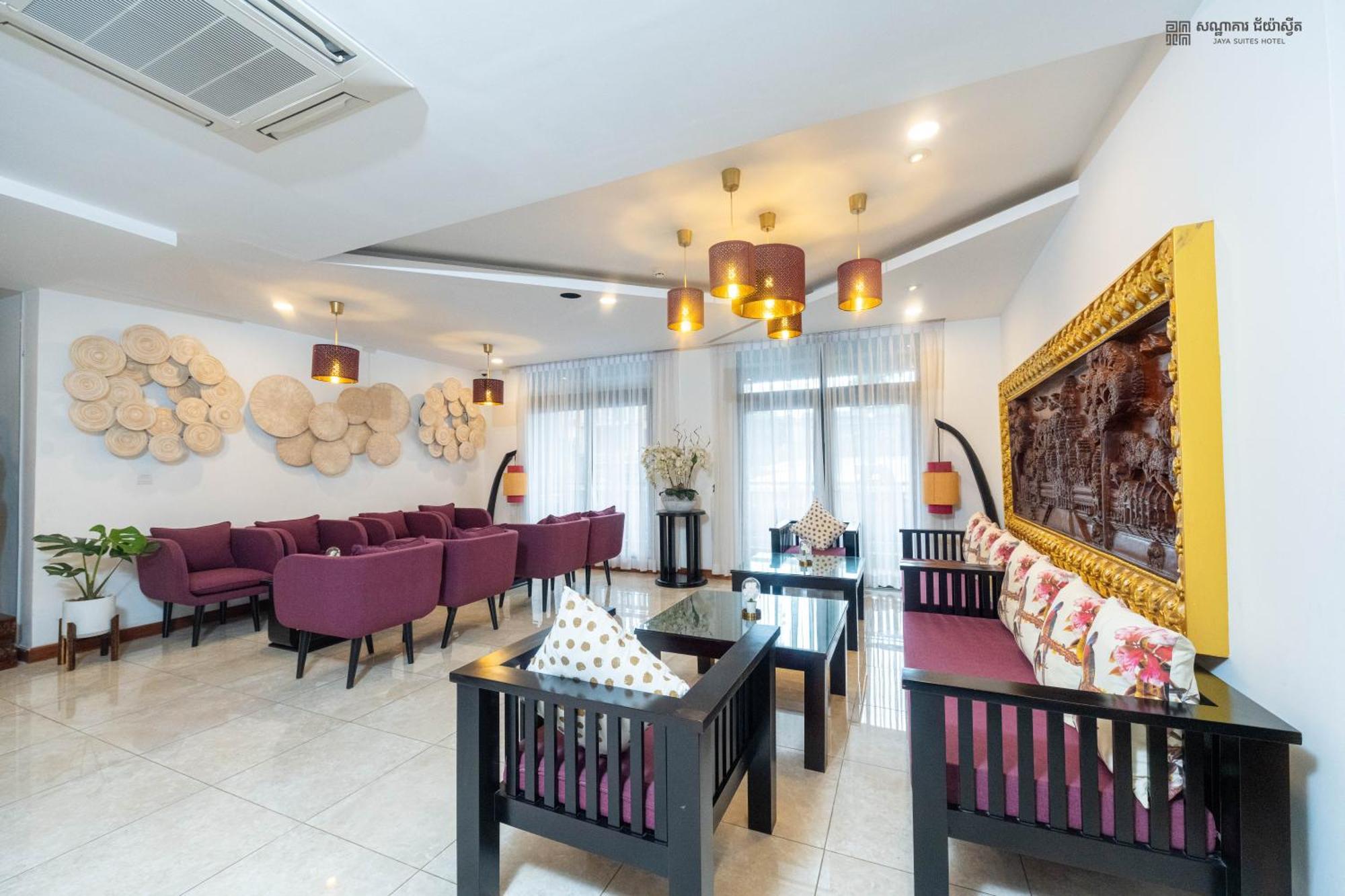 Jaya Suites Hotel Phnom Penh Exterior photo